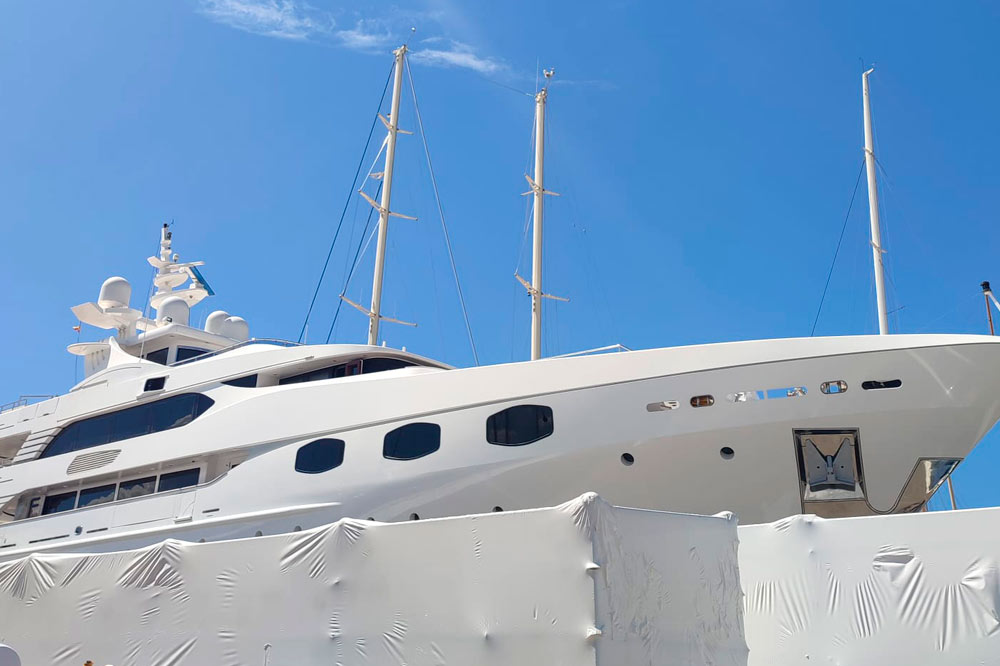 Yacht agents in Palma – full operational management and luxury experiences for superyachts