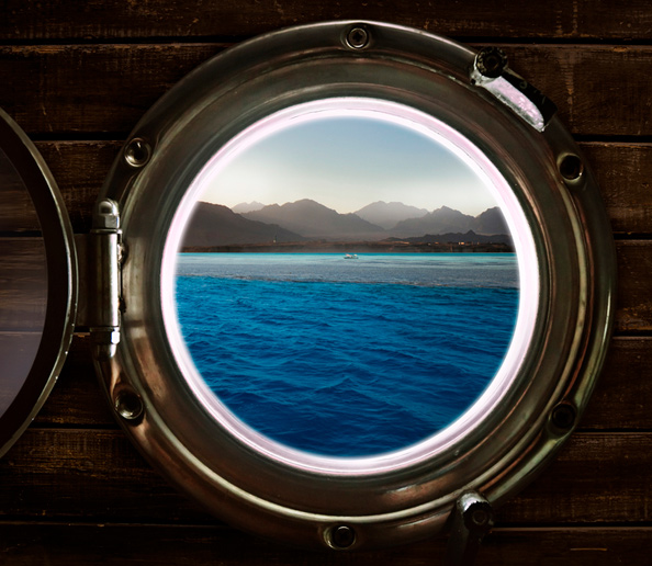 Luxury Tableware, Leather Goods & Custom Mattresses for Yachts | Evolution Yacht Agents