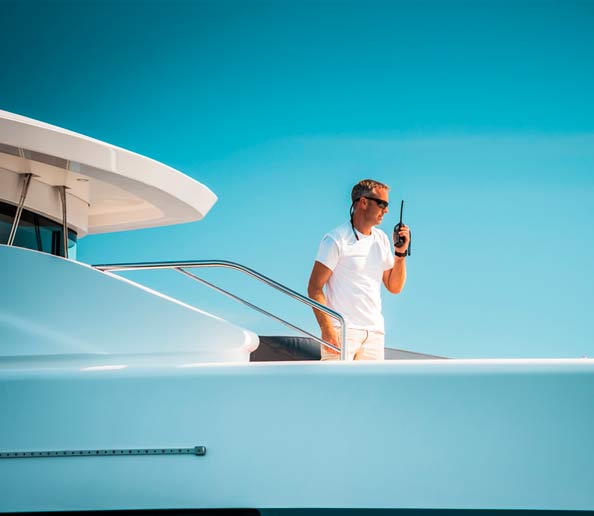 Services Evolution Yacht Agents