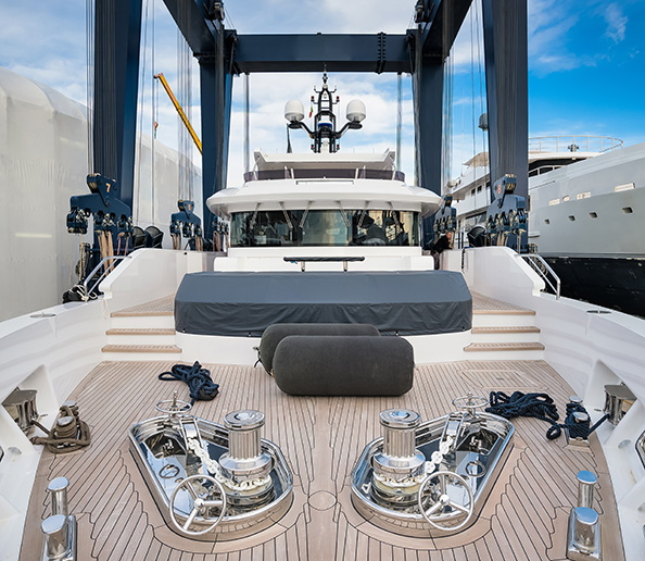 Contractors Engineering Services Evolution Yacht Agents